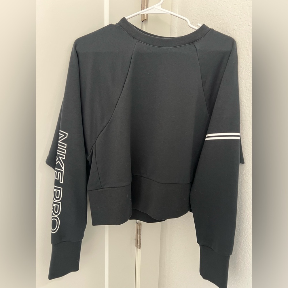 Nike Women's Black Cropped Hoodie